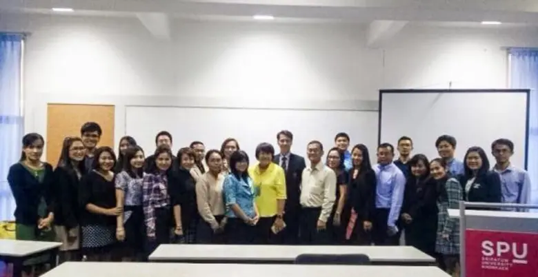 ผู้ช่วยศาสตราจารย์ ดร.สิรินธร สินจินดาวงศ...