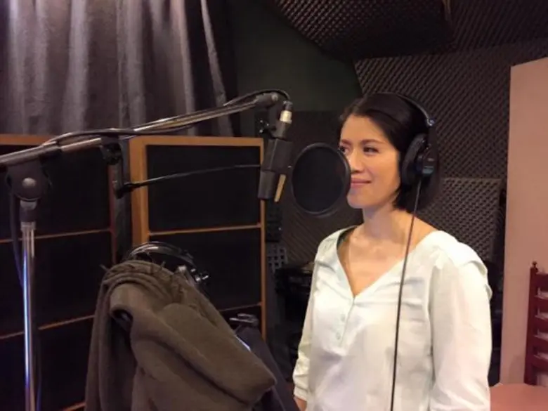 น้ำมนต์ ธีรนัยน์ ณ หนองคาย เข้าห้องบันทึก...