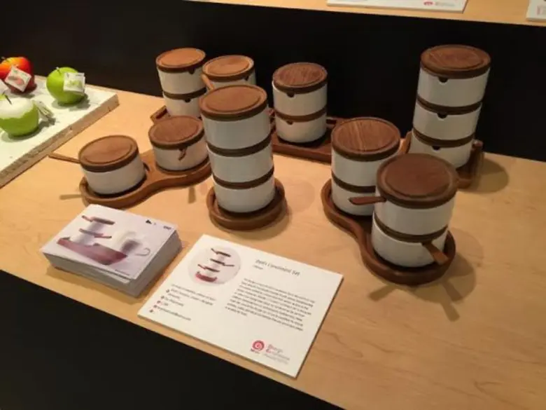 อาจารย์ม.กรุงเทพคว้าผลงานเยี่ยมคว้า 2 รางวัลผลิตผลงานสร้างสรรค์