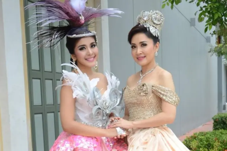 เทปพิเศษรายการ "ข่าวคืนนี้สเปเชียล" ON AIR 28-31 ธ.ค. 2558 เวลา 22.20-23.20 น. ช่อง one31