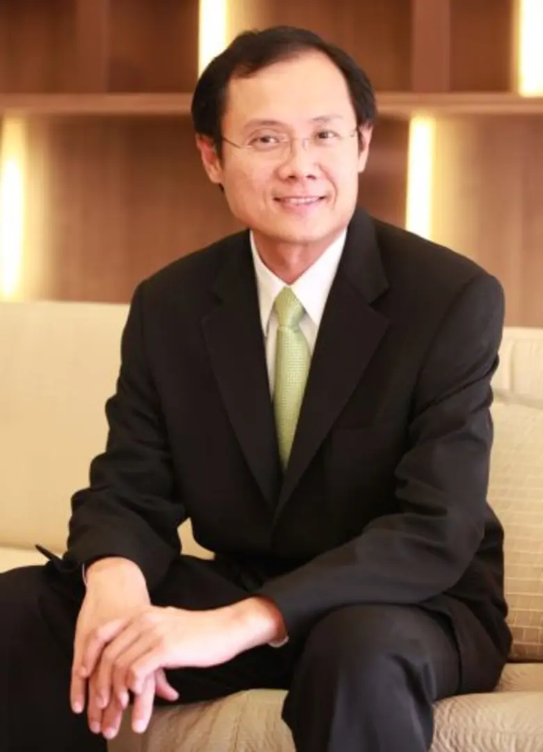 นายพงศ์พิเชษฐ์ นานานุกูล กรรมการผู้จัดการ...