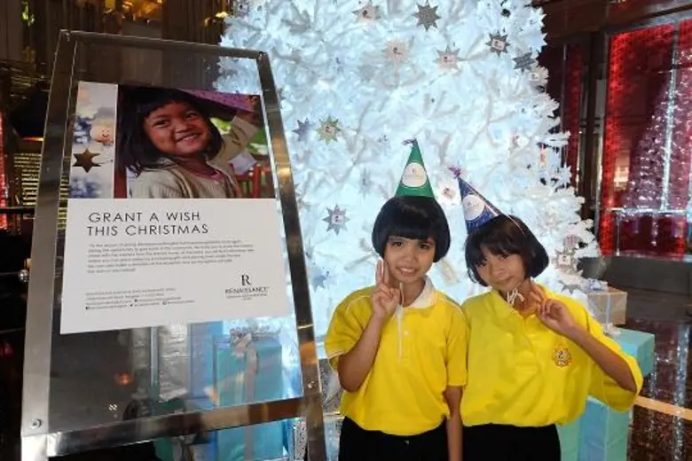 โรงแรมเรเนซองส์ กรุงเทพฯ ราชประสงค์ นำโดย...