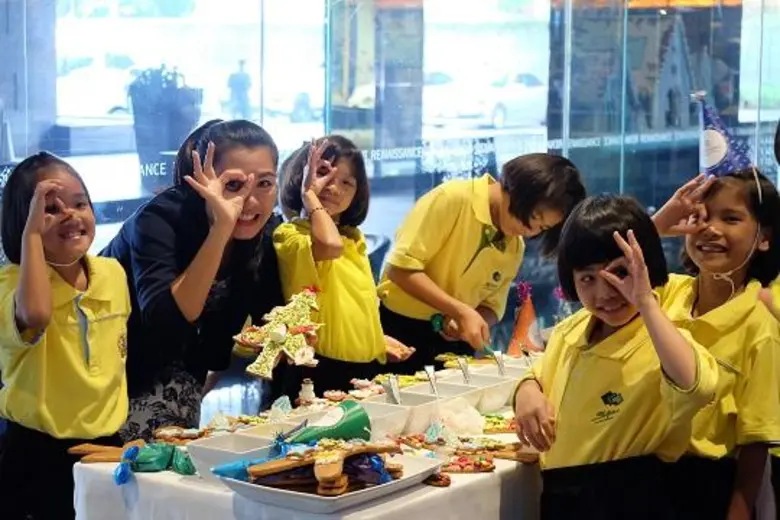 โรงแรมเรเนซองส์ ราชประสงค์ มอบความสุขให้น้องๆ บ้านราชวิถี