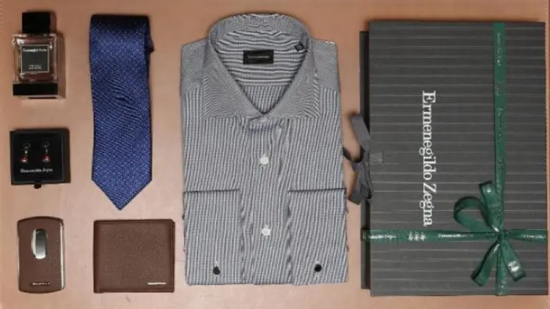 ชุดของขวัญสุดพิเศษจากแอร์เมเนจิลโด้ เซนญ่...