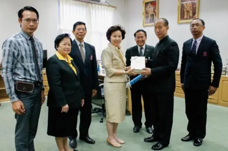 มหาวิทยาลัยศรีปทุม วิทยาเขตชลบุรี โดยดร.บ...