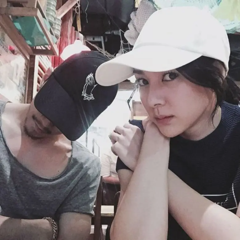 “ธามไท”แอ่นอกรับควง “โฟร์”สวีทภูเก็ต แต่ยังปากแข็งไม่ยอมรับเป็นแฟน!!