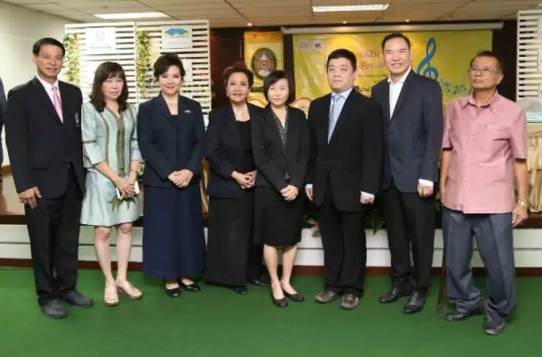 งานแถลงข่าว การจัดการแสดงคอนเสิร์ตการกุศล “ราชภัฏธนบุรี ชวนน้องพี่สนุกสนาน ชื่นฉ่ำ เล่นน้ำฟังเพลง กับคนกันเองที่สวนสยาม”