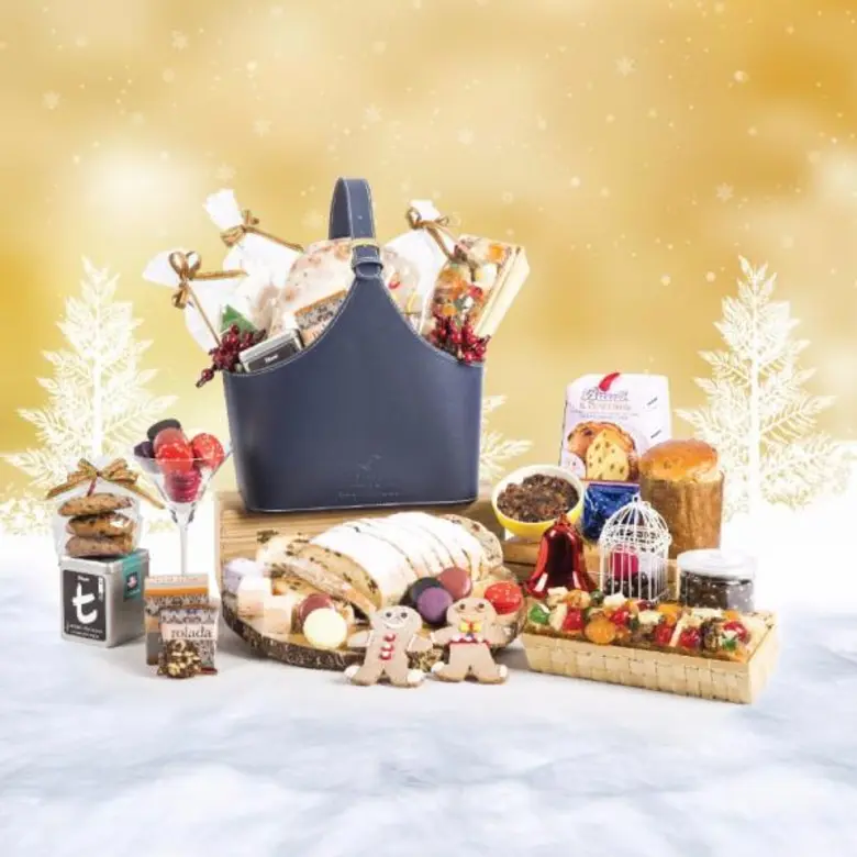 โรงแรมฮิลตัน สุขุมวิท กรุงเทพฯ เสนอ ของขวัญคริสมาสต์สุดคลาสสิค