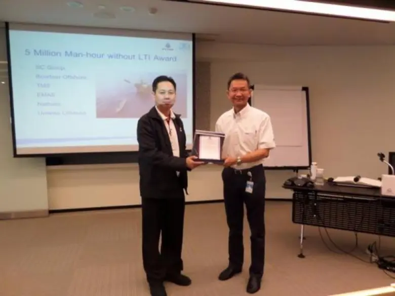 กลุ่มบริษัทเอส ซี โดย นายดุษฎี จันทรมงคล ...