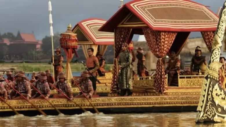 บทสัมภาษณ์ ท่านมุ้ยหม่อมเจ้าชาตรีเฉลิม ยุคล ภาพยนตร์เรื่อง “พันท้ายนรสิงห์” ฉบับพุทธศักราช2558