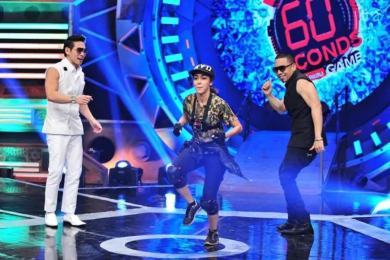 ทีวีไกด์: รายการ “The 60 Seconds game 60 วิ พิชิตแสน” ซาร่า นลินธารา ฟิตร่าง!! ไม่หวั่นเกมหนัก ลุ้นชิงรางวัล
