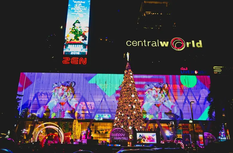ศูนย์การค้าเซ็นทรัลเวิลด์ เผยโฉมสว่างไสว ...