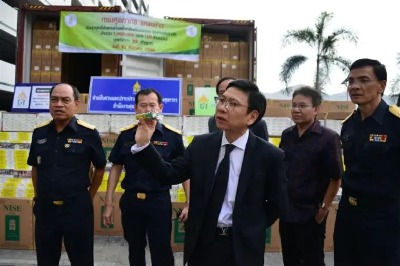 กรมศุลกากรจับกุมบุหรี่ จำนวน 1,000,000 ซอง (20 ล้านมวน) มูลค่ากว่า ๒๕ ล้านบาท