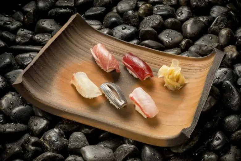 SANPELLEGRINO invites japanese michelin-starred SUSHI MASTERS chef SHINJI KANESAKA AND chef TORU OSUMI FOR An exclusive sushi EXPERIENCE at The Okura Prestige Bangkok