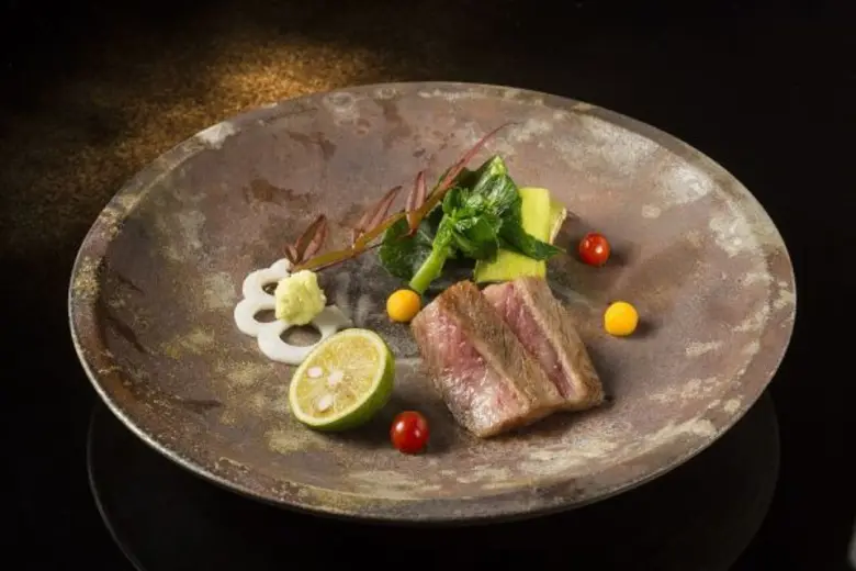 SANPELLEGRINO invites japanese michelin-starred SUSHI MASTERS chef SHINJI KANESAKA AND chef TORU OSUMI FOR An exclusive sushi EXPERIENCE at The Okura Prestige Bangkok