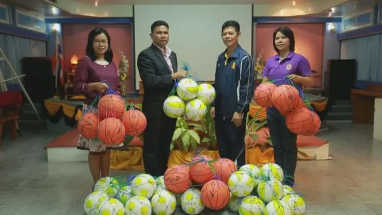 รายการ "สานรัก คนเก่งหัวใจแกร่ง" เสาร์นี้...