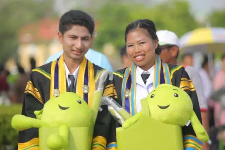 ทีวีไกด์: รายการ “สานรักคนเก่ง หัวใจแกร่ง” ออกอากาศวันเสาร์ที่ 26 ธันวาคม 2558