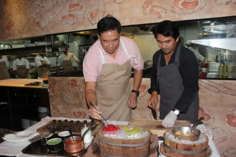 นายวสันต์ เคียงศิริ และคณะผู้บริหารกลุ่มบ...