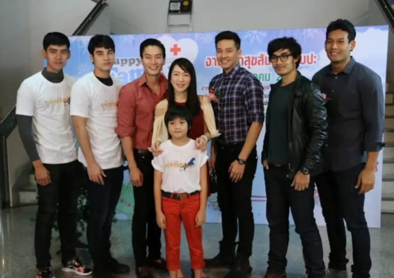 เป็นประจำของทุกปีสำหรับงาน "สนุกสุขสันต์ว...