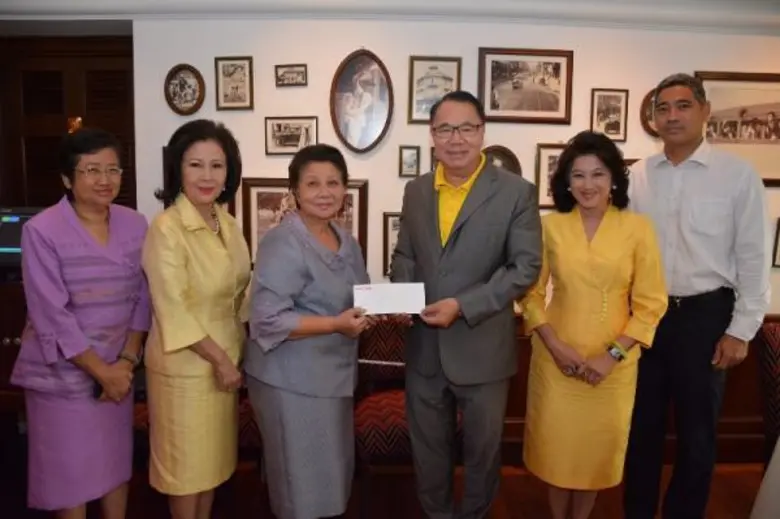 สมพันธ์ จารุมิลินท รองประธานกรรมการบริหาร...