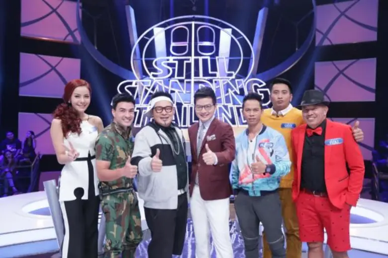 ทีวีไกด์: รายการ "ตกสิบหยิบล้าน STILL STANDING THAILAND" ดีเจเชาเชา งัดมันสมอง สู้สุดแรง!!! พิชิตเกมบนเวทีที่กดดันที่สุดในชีวิต