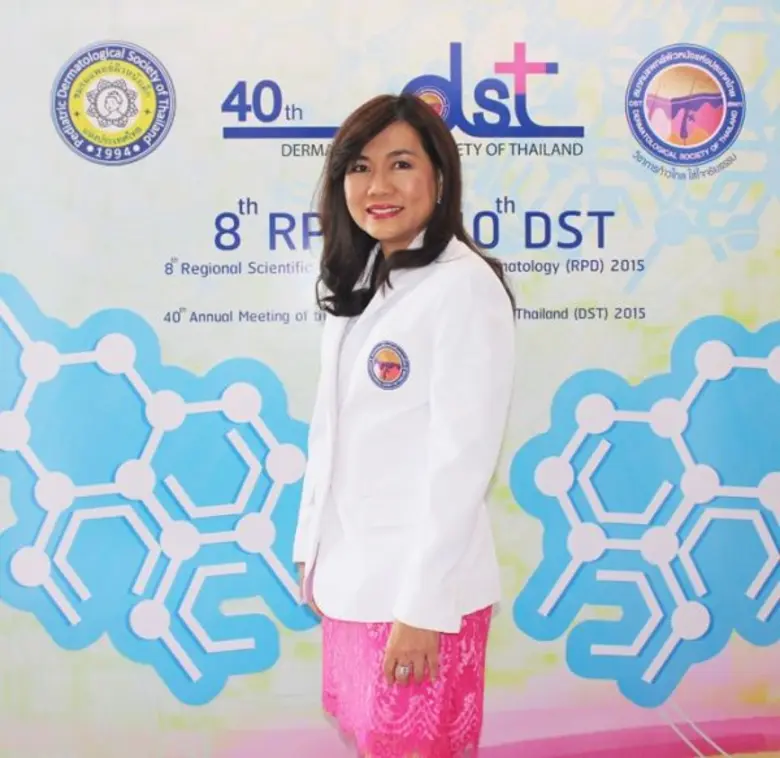 โดย ผศ.พญ.สุวิรากร โอภาสวงศ์ ประธานประชาส...