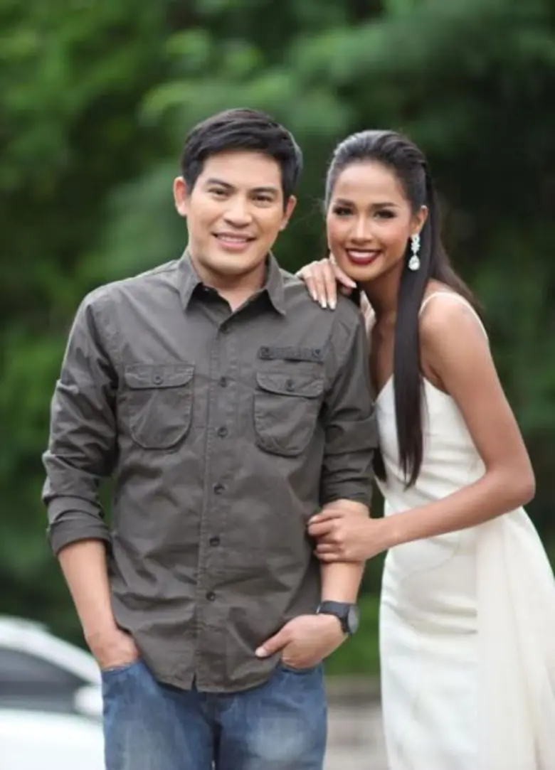 “เมญ่า-นนธวรรณ” สลัดลุคนางงามสู่นางเอกหน้าใหม่ประกบคู่ ปอ-ทฤษฎี ในละครเพลงกลิ่นไอลูกทุ่ง “สาวน้อยร้อยล้าน”