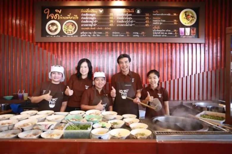 ปตท. บริหารธุรกิจค้าปลีก โหมตลาดช่วงสิ้นป...