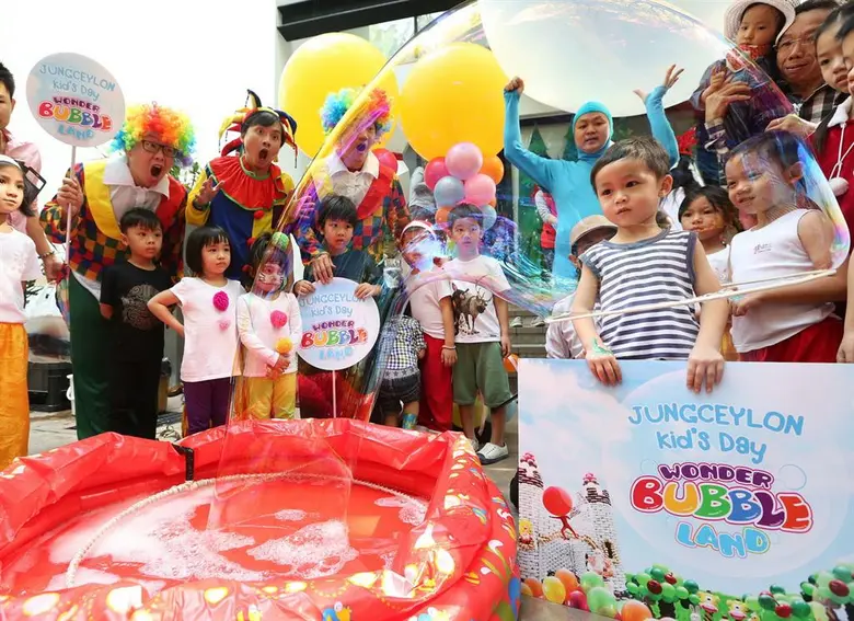 ศูนย์การค้าจังซีลอน ป่าตอง ภูเก็ต เตรียมจ...