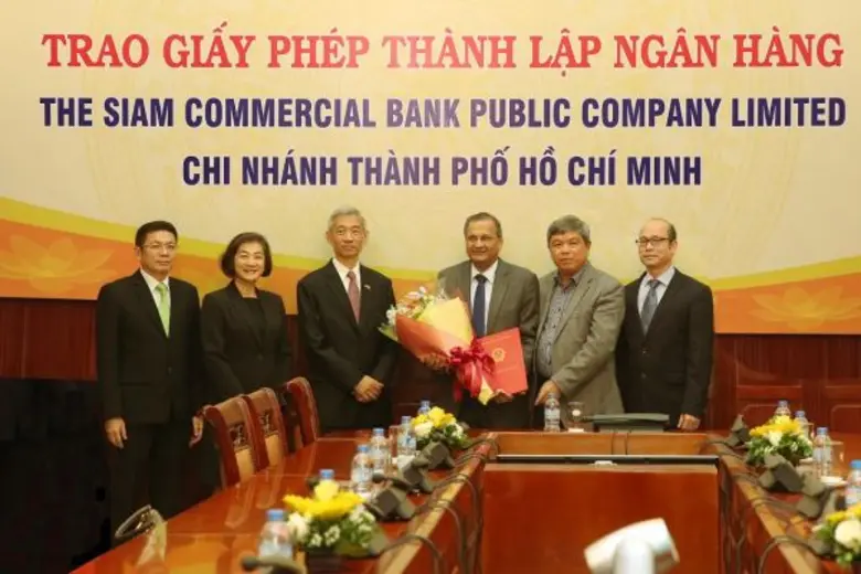 เอกอัครราชทูตไทยประจำเวียดนามนายปัญญารักษ...