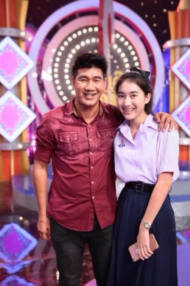 มีแต่คนเอ่ยปากชมว่ามีลูกสาว "น้องเบสท์" ร...