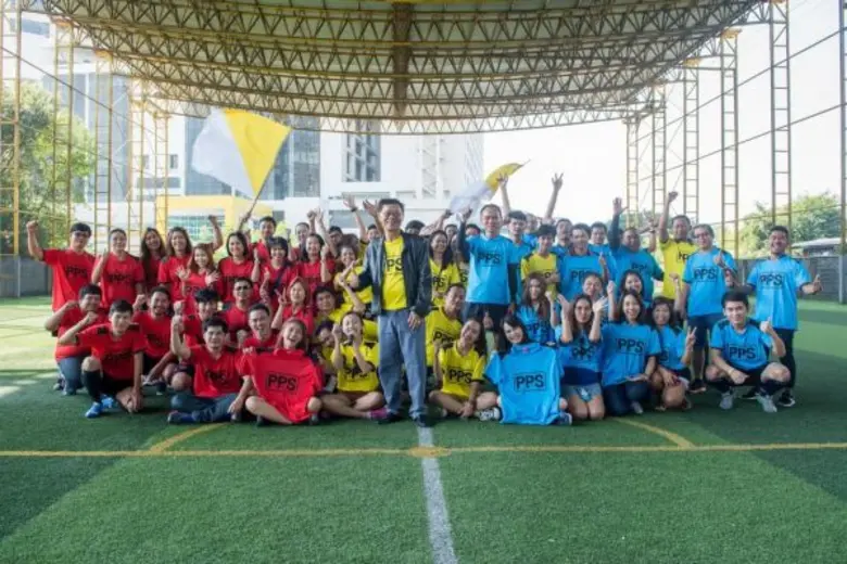 นายประสงค์ ธาราไชย ประธานกรรมการบริษัท แล...