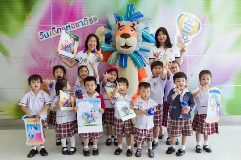 นางสาวพจณี คงคาลัย ผู้ช่วยผู้จัดการใหญ่ ส...