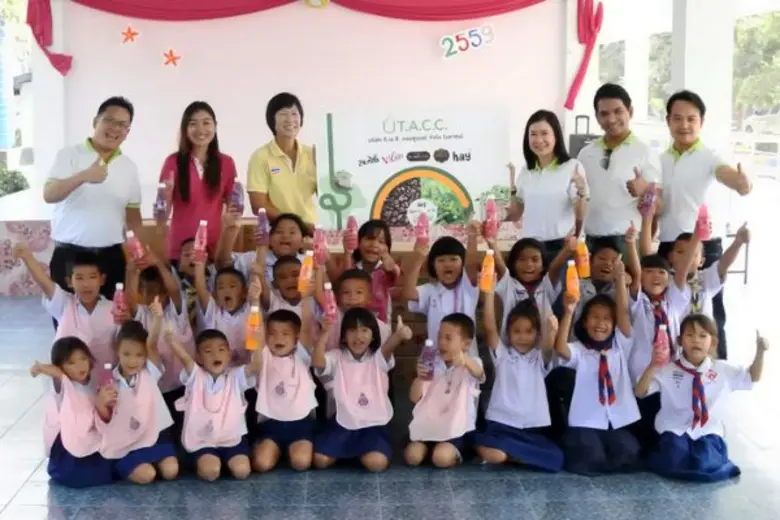 คุณสุวีรยา อังศวานนท์ ผู้อำนวยการสายงานลู...