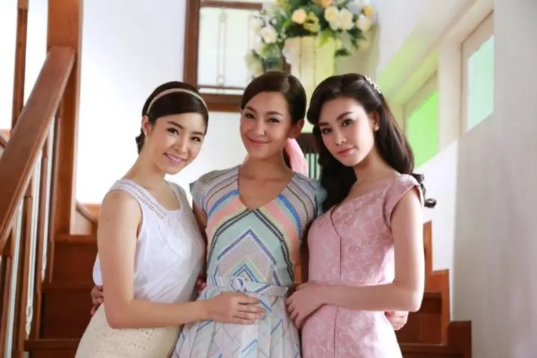 ทีวีไกด์: ย่อตอนออนแอร์ละคร “ปดิวรัดา” วันที่ 13-14 ม.ค. 59 (ทุกวันพุธ-พฤหัสบดี 20.15 น.หลังข่าวภาคค่ำ ไทยทีวีสีช่อง3)