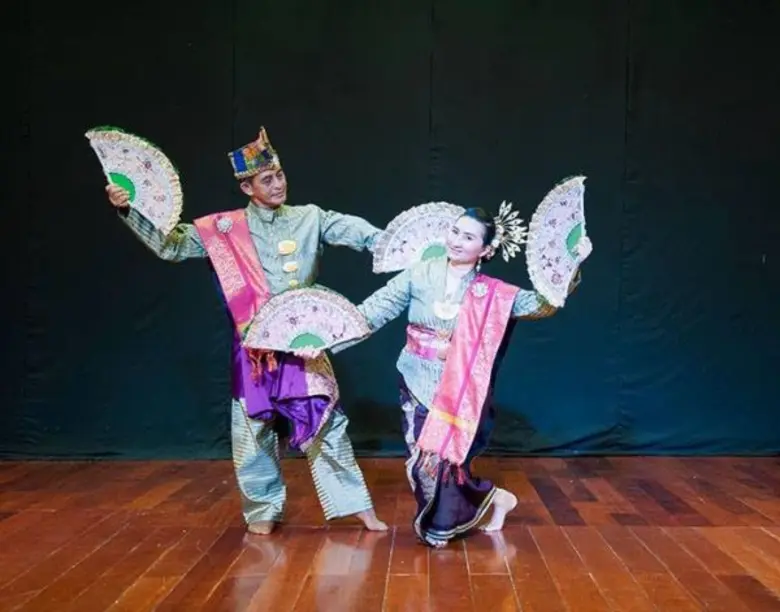 คณะศิลปกรรมฯ มรภ.สงขลา ดึงครู เยาวชนชายแด...