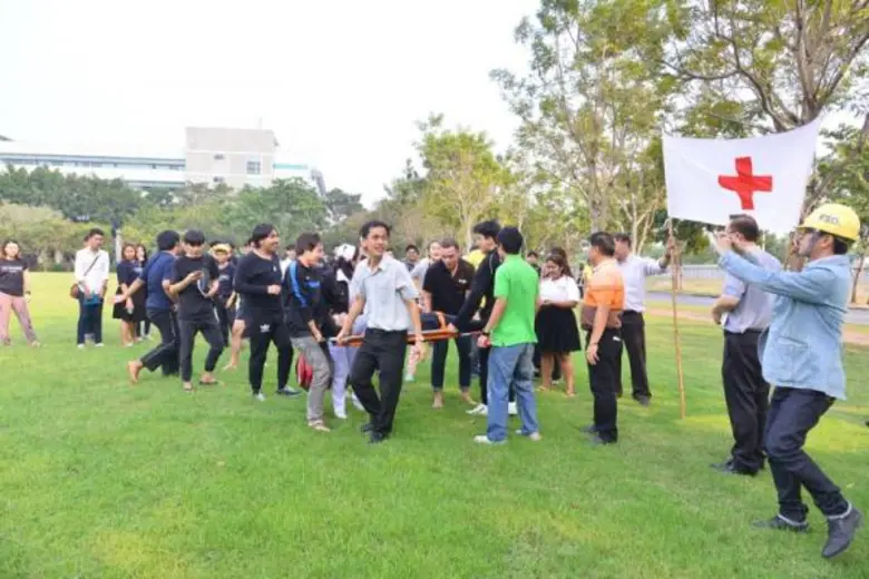 ม.กรุงเทพฝึกซ้อมดับเพลิงและฝึกซ้อมอพยพหนีไฟ