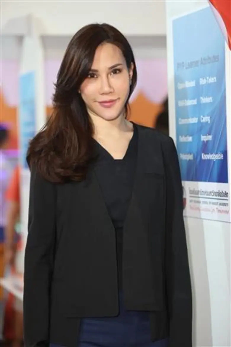 2 ภาษา สร้างเด็กไทย ก้าวเข้าสู่ 'เออีซี'