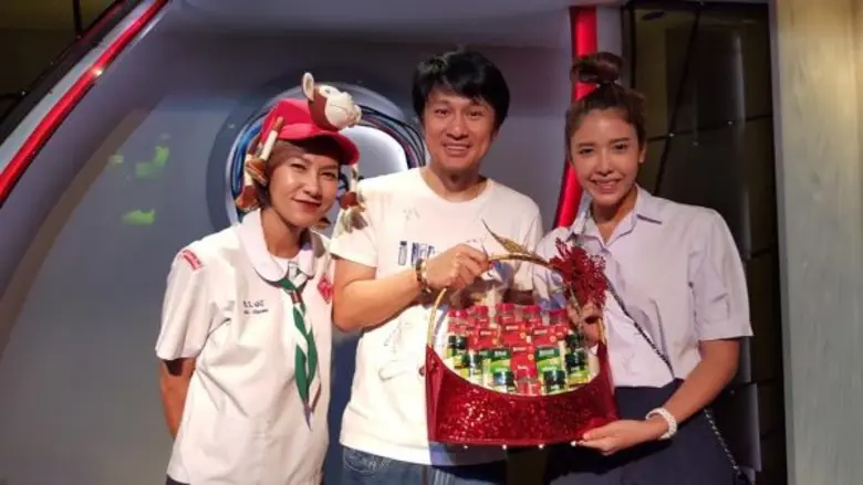 ปาร์ตี้ปีลิง สไตล์ดูมันดี