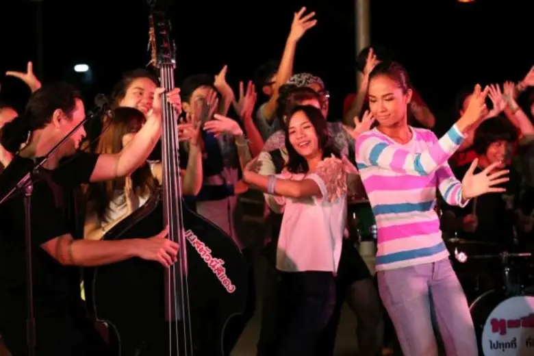 “เมญ่า-นนธวรรณ” เผยเหมือนนั่งย้อนดูตัวเอง อินจัดบท “น้อย” เด็กสาวสู้ชีวิตใน “สาวน้อยร้อยล้าน”