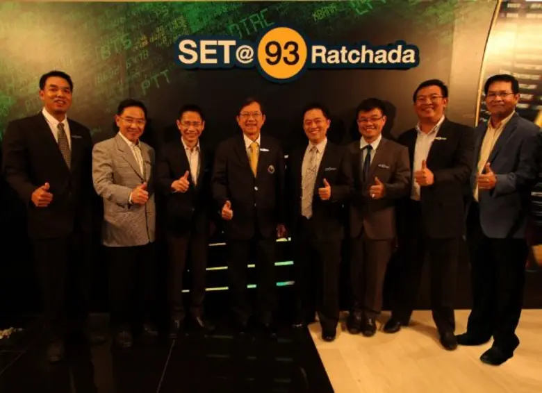 นายอาทิตย์ ทีปกรสุขเกษม กรรมการผู้จัดการ ...