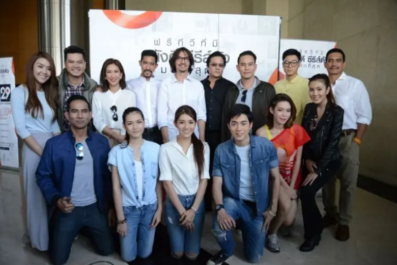 เรียบเรียงเนื้อเรื่อง : ปีเตอร์-นพชัย ชัย...