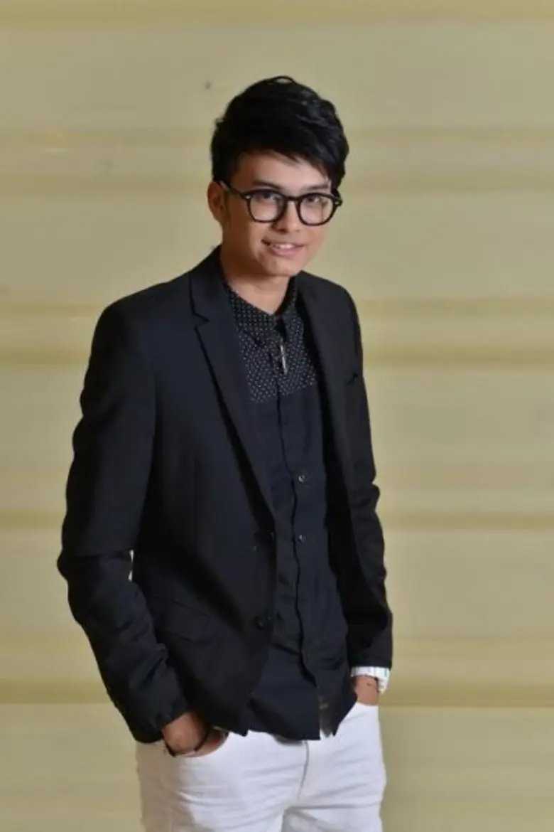 Movie Guide: #ทีมลูกทุ่งซิกเนเจอร์ พร้อมเอารักมาฝาก หลากหลายสไตล์ ในเพลง “บอกรักฝากใจ” เวอร์ชั่นพิเศษ