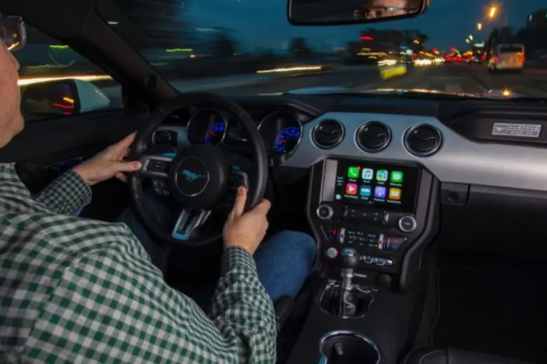ซิงค์ (SYNC) เพิ่มแอพ Apple CarPlay เพื่อ...