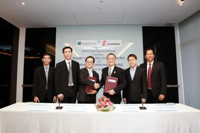 นายประพัฒน์ รัฐเลิศกานต์ (ที่3จากซ้าย) กร...