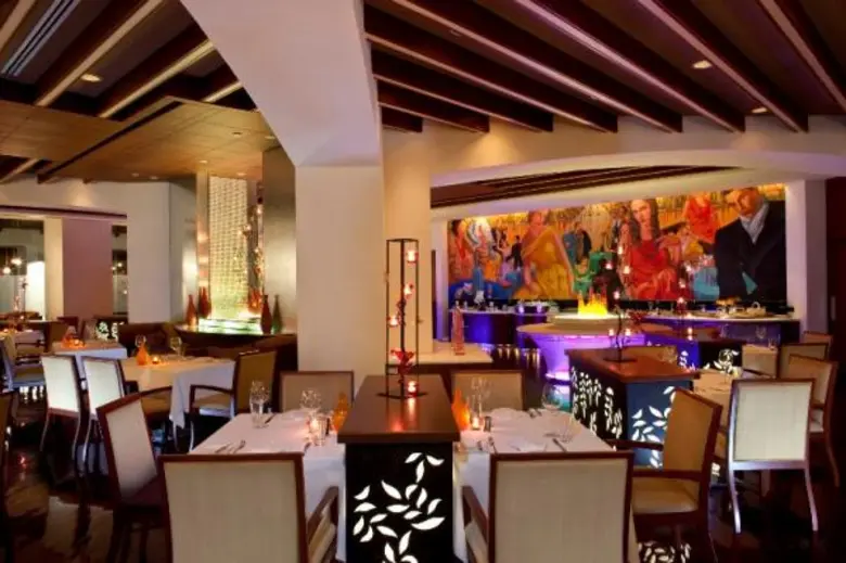 ห้องอาหารอิตาเลียนจิออร์จิโอ โรงแรมรอยัล ...