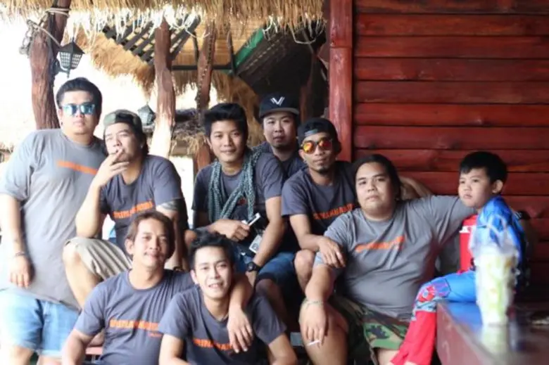 เหนื่อยกันมาตลอดทั้งปี ไก่ จีรทีปต์ ควงน้องชายสุดเล...