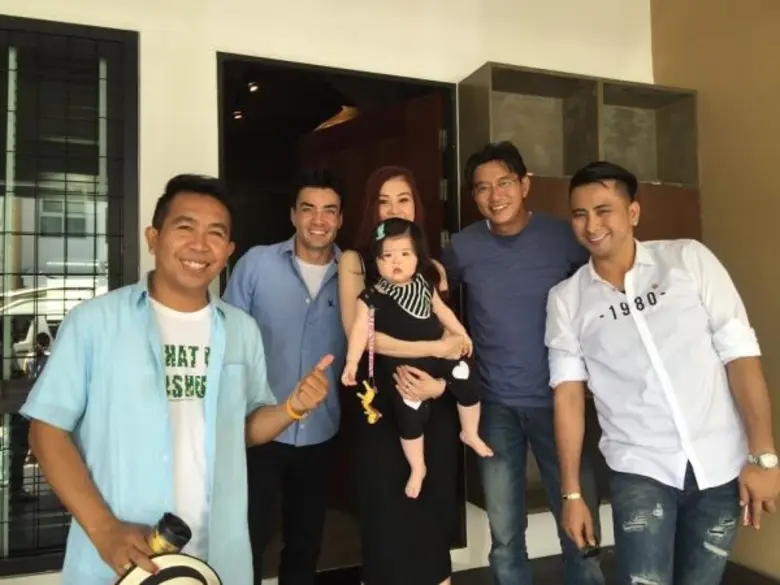 ที่นี่หมอชิตวันอาทิตย์นี้ สองพิธีกรพี่ดู๋...