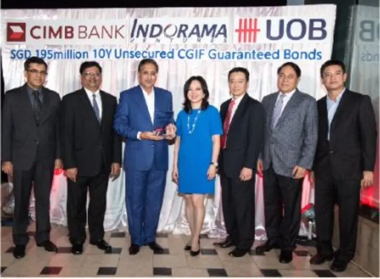 นายอาลก โลเฮีย (คนที่ 3 จากซ้าย) ประธานเจ...