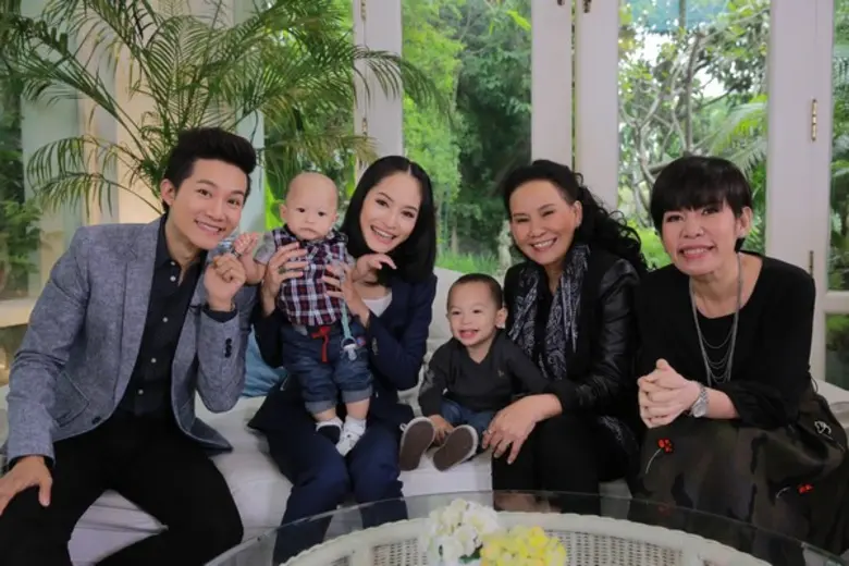 ทีวีไกด์: รายการ "Club Friday Show" “พลอย” เปิดใจเหตุรักร้าว “ปีเตอร์” แบบหมดเปลือก